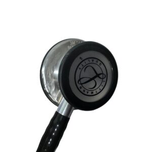 Fonendoscopio 3M™ Littmann® Classic III™ Negro Estándar 5620 con detalle de diseño